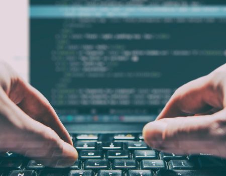 tild6462-3134-4637-a632-363732303537__coding-code-program-