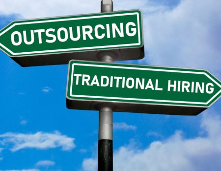 tild6463-3464-4031-b739-386335386466__outstaffing-scaled